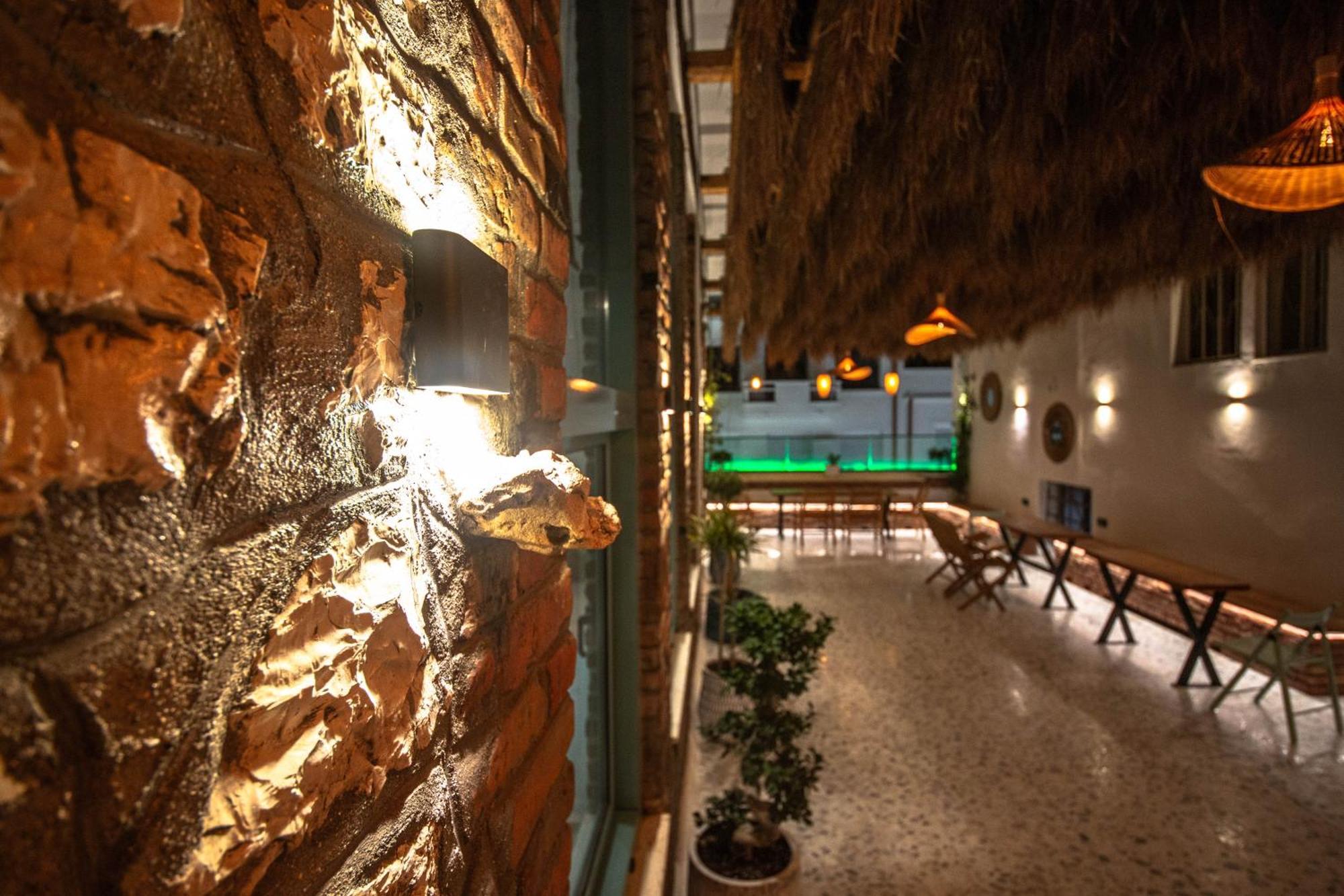 Vega 43 Hostel ساراندا المظهر الخارجي الصورة