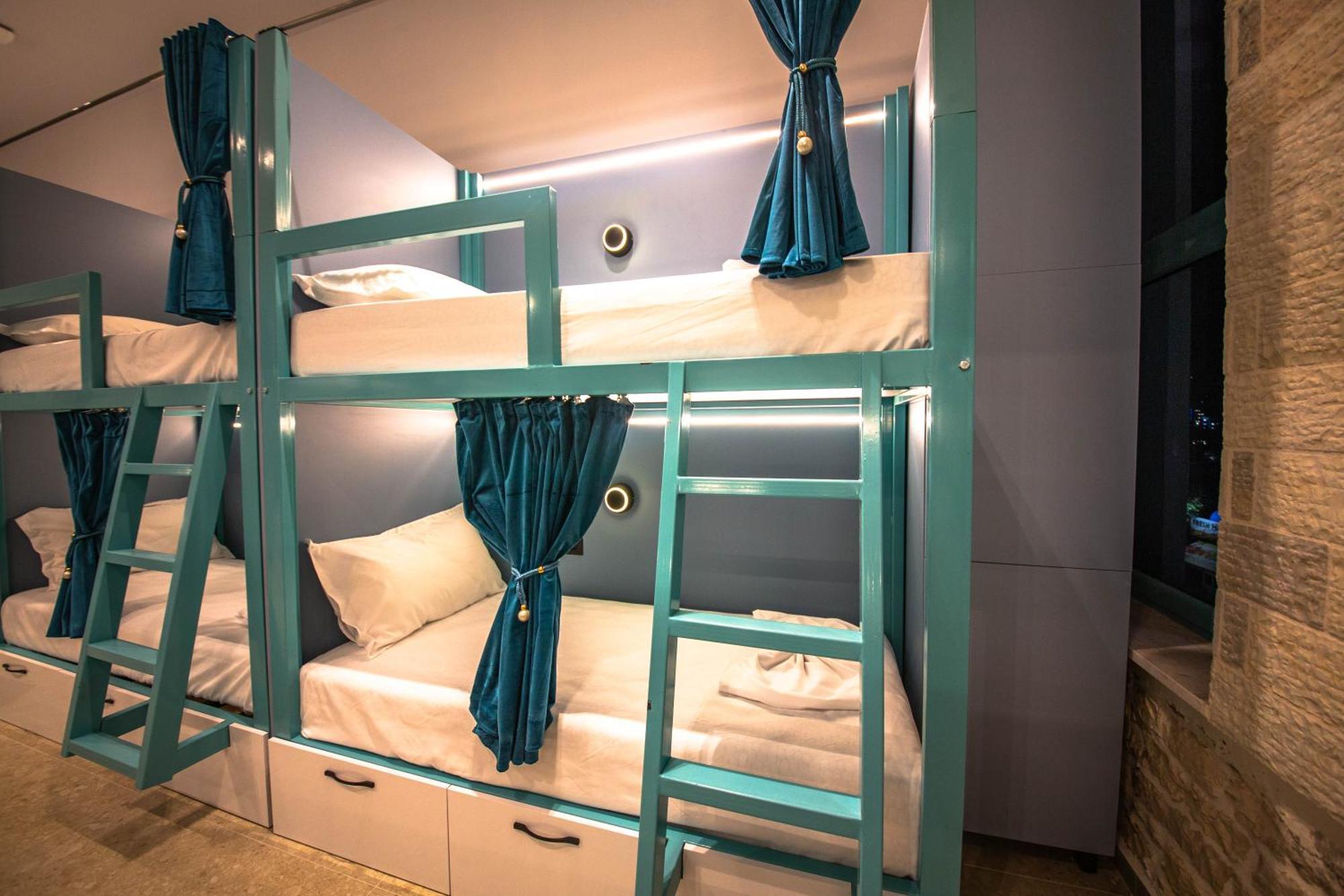 Vega 43 Hostel ساراندا المظهر الخارجي الصورة