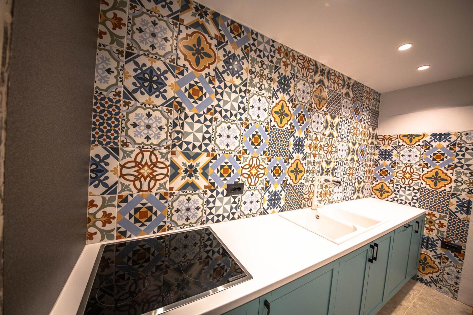Vega 43 Hostel ساراندا المظهر الخارجي الصورة